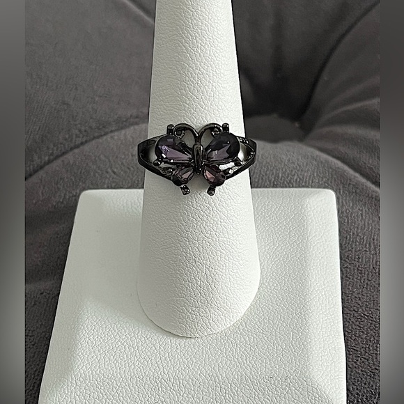 Jewelry - Stainless steel purple butterfly 🦋 ring